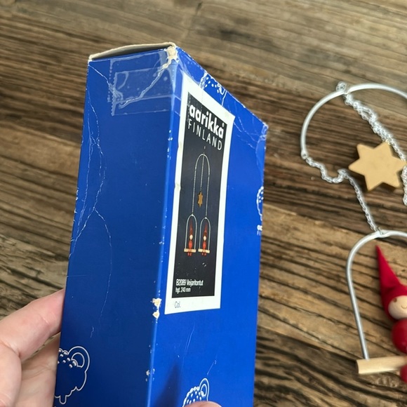 Vintage Aarikka Gnome Christmas Window Mobile ‘Veijaritontut’ with Original Box - Picture 10 of 11